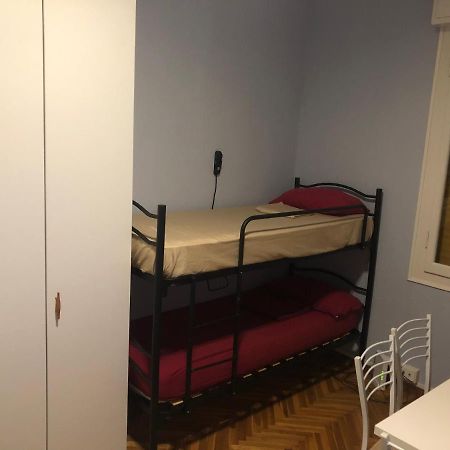 Caf Immobiliare Hotel Modena Eksteriør billede